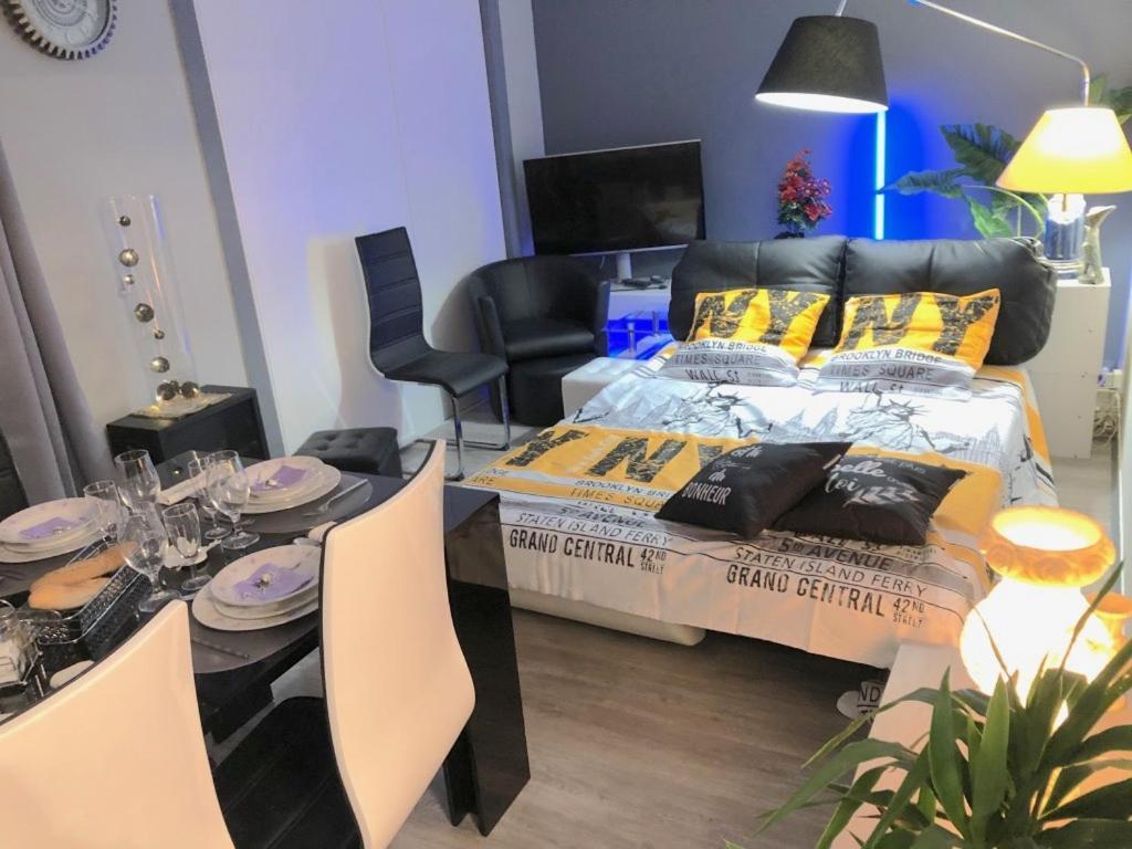Beau 3 Pieces, 7 Pers, 2 Terrasses, Centre, Calme, Securite Apartment Nice Exterior photo