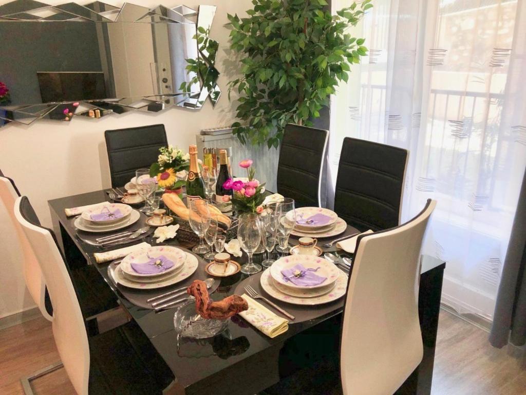 Beau 3 Pieces, 7 Pers, 2 Terrasses, Centre, Calme, Securite Apartment Nice Exterior photo