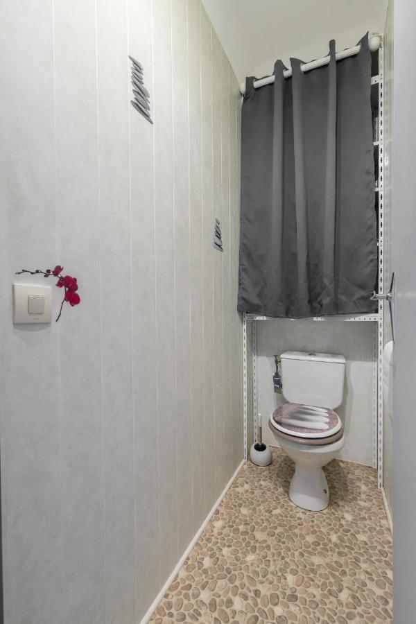 Beau 3 Pieces, 7 Pers, 2 Terrasses, Centre, Calme, Securite Apartment Nice Exterior photo